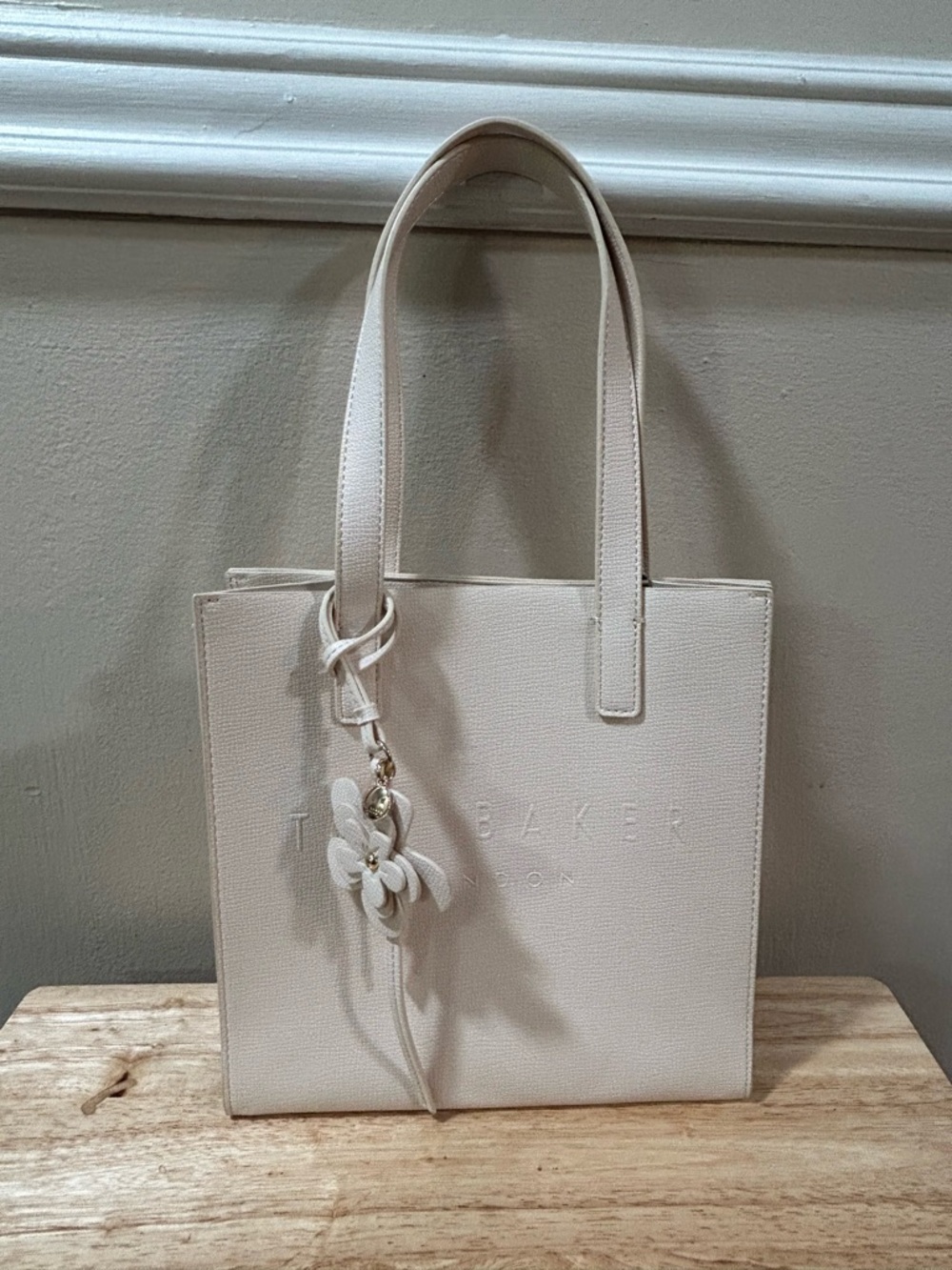Ted Baker Cream Structured Leather Tote with Floral Charm - Picture 5 of 7